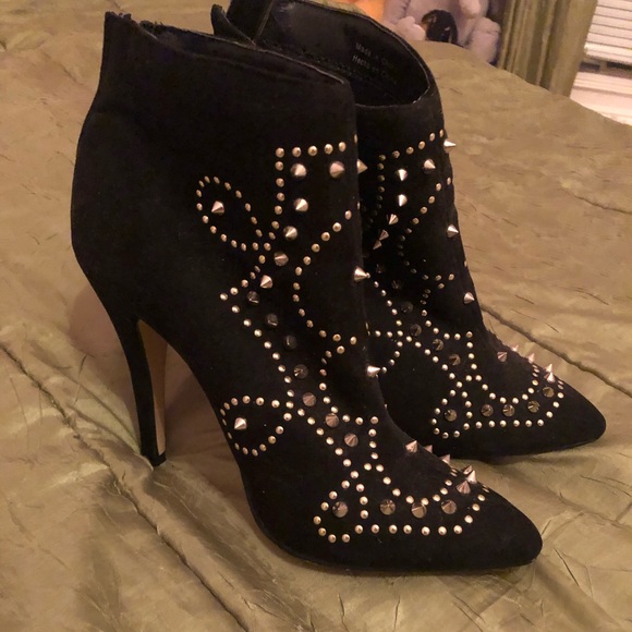 Gold Studded Embellished Suede Booties 🖤 - Picture 4 of 7
